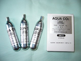 AQUA co2�{���xmini