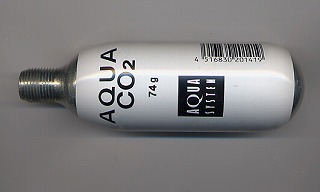 AQUA co2�{���x74g